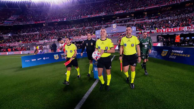 Liga Argentina: River Plate 1-2 Sarmiento